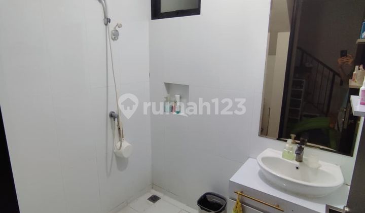 Dijual Rumah 2 Lt Denza Citra Garden Puri Jakarta 2