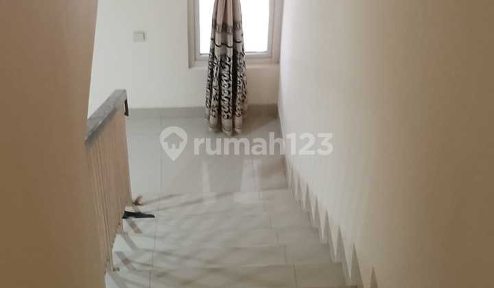 Disewakan Rumah Min 2Thn 4 X 15 East Asia Green Lake City 2