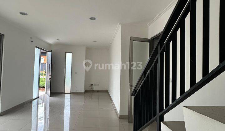 Dijual Rumah Magenta Pantai Indah Kapuk 2 1