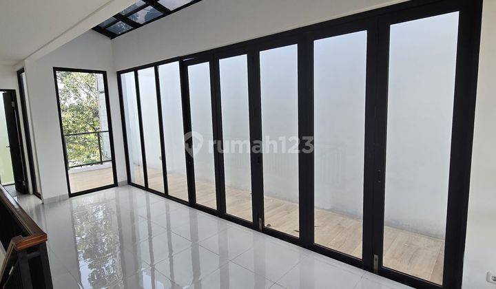 Disewakan Ruko Veranda Brand New Metland Puri 1