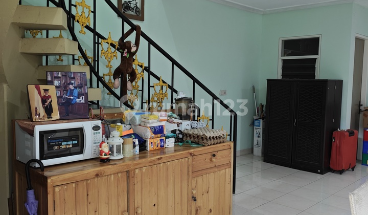 Dijual Rumah 2 Lt 6 X 22 Bojong Indah Jakarta 2