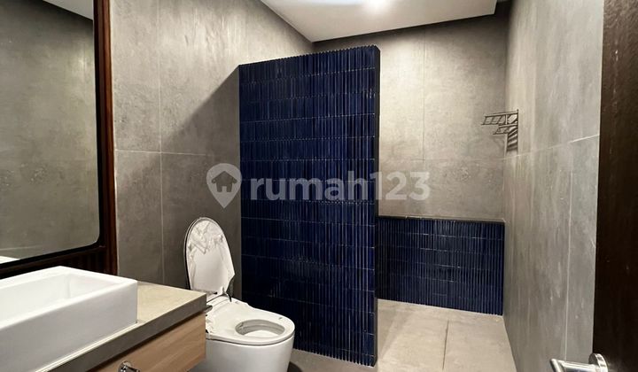 For Sale Brand New 3-Storey Corner House Palmyra Alam Sutera 2