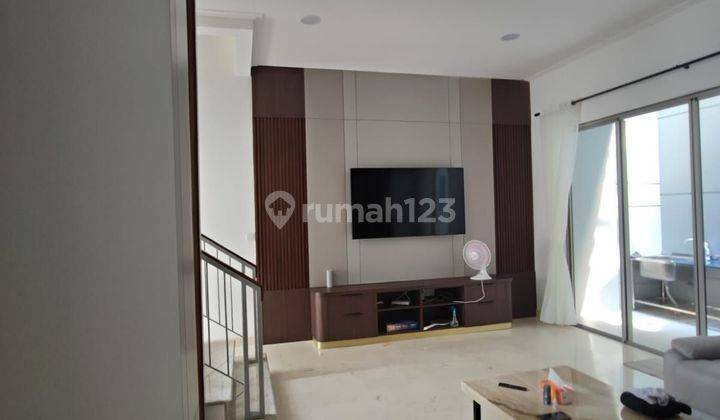 Disewakan Rumah Furnish Siap Huni Piano Golf Island Jakarta Utara 2