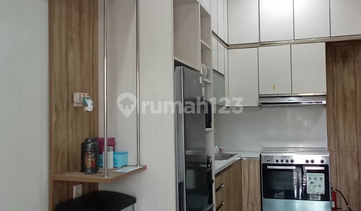 Disewakan Rumah 2 LT Furnished, Siap Dihuni Poris Indah