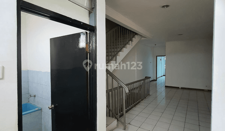 Ruko Bagus 4 Lantai Fatmawati, SHM Unfurnished 2