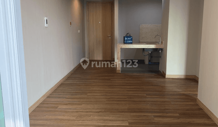 Apartement Holland Village 2+1 Bedroom, Semi Furnished  1