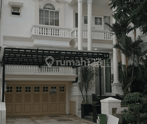 Rumah Bagus Pantai Indah Kapuk 2 Lantai, Furnished SHM 1