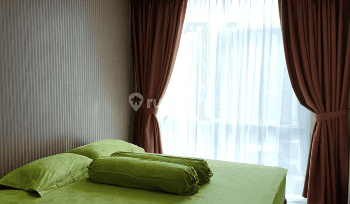 Apartement Bagus Studio Room Kensington Royal Suites, Furnished 2