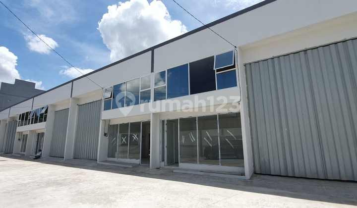 For Rent Good Warehouse Ready to Use Tangerang 1800m2 Freehold Title For Rent Good Warehouse Ready to Use Tangerang 1800m2 Freehold Title