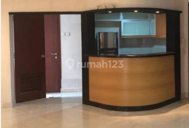 Dijual Apartemen Royal Mediteranua Garden Type 2 BR Uk 83,5 M2 Semi furnished 2