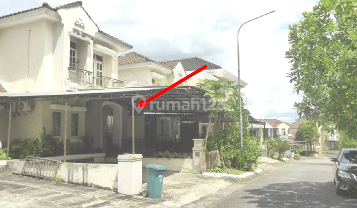 Jual Rumah 2 Lantai di Cluster Spain 