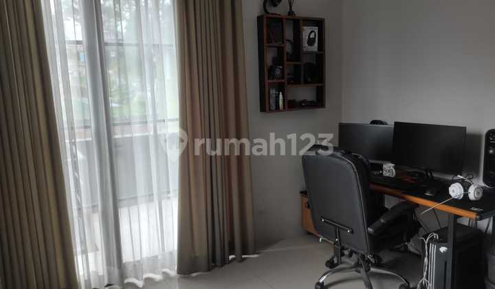 Rumah Unik Udara Sejuk dengan Backyard di Dago Pakar 2