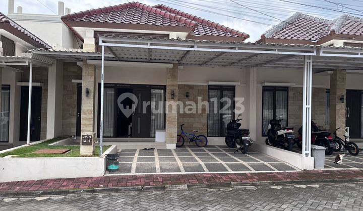 Rumah Bagus Siap Huni Wilayah Perumahan di Tarogong Kaler
