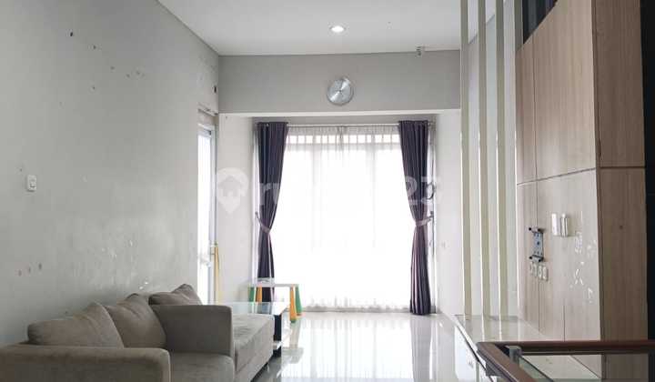 Rumah Nyaman Siap Huni Wilayah Nyaman di Cigadung