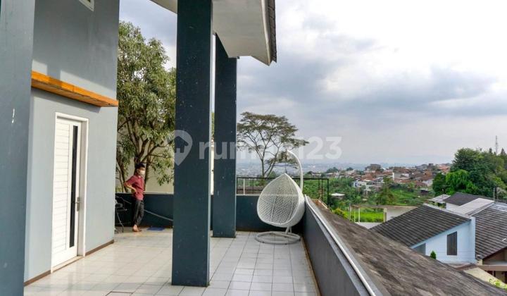 Rumah Siap Huni Wilayah Asri di Perumahan Jatihandap Rumah Siap Huni Wilayah Asri di Perumahan Jatihandap