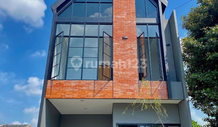 House for Sale in Kukusan Beji Near Pitu Toll, Move-In Ready, Strategic Location. 2