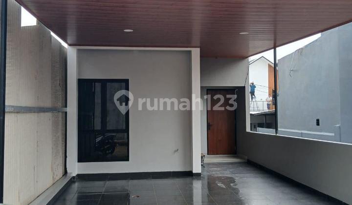Rumah 2 Lantai Rangkapanjaya Siap Huni 5 Menit Exit Tol Desari 2