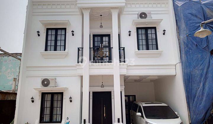 RUMAH 2,5 LANTAI + ROOFTOP HARGA NEGO SAMPAI DEAL 1