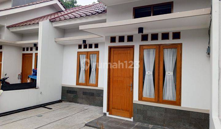 Rumah Dijual Di Meruyung Lokasi Strategis Dekat Pintu Tolsawangan 2