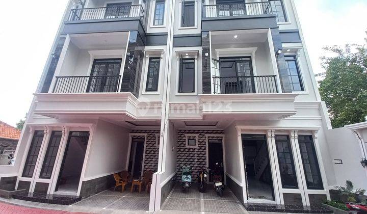 RUMAH SIAP HUNI DI JAGAKARSA DALAM CLUSTER AKSES JALAN 2 MOBIL 1