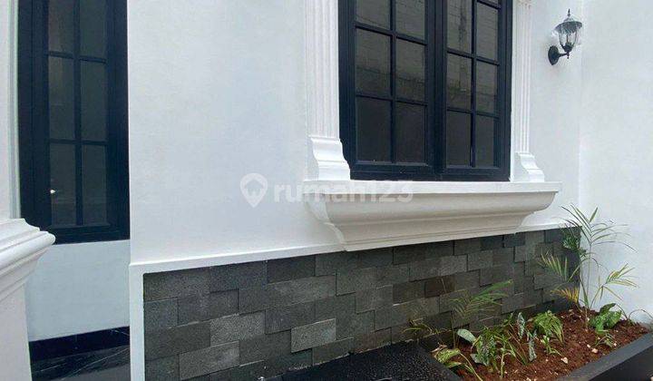 RUMAH SIAP HUNI HARGA DI BAWAH PASARAN ADA ROOFTOP DI TANAH BARU 2