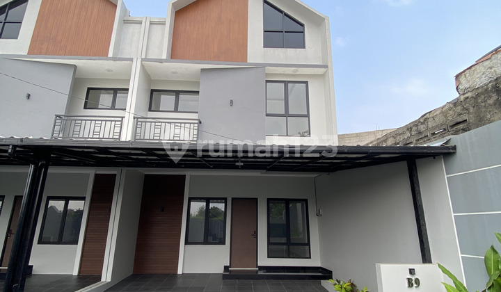 Rumah Pondok Cabe Cinangka Siap Huni Dekat ke Exit Tol dan Mall