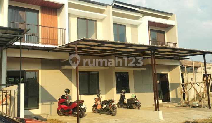 Rumah Serpong Dekat Pintu Tol dan Stasiun Kreta Strategis