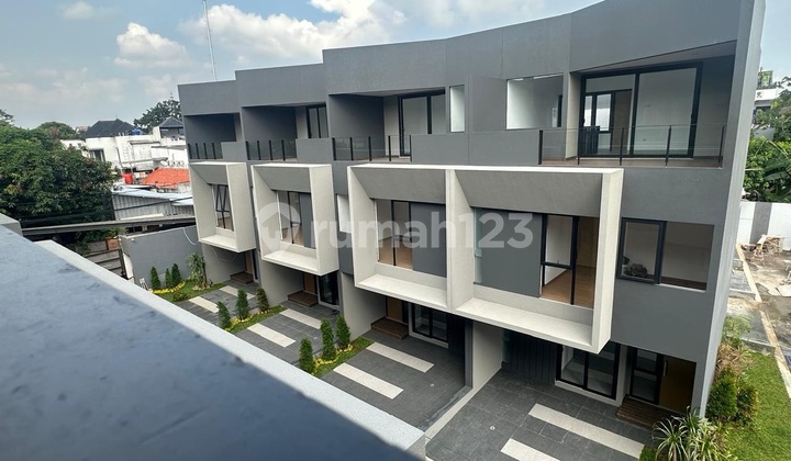 Rumah Dijual Di Jagakarsa Siap Huni Bebas Biaya Dp 0% Akses Lebar