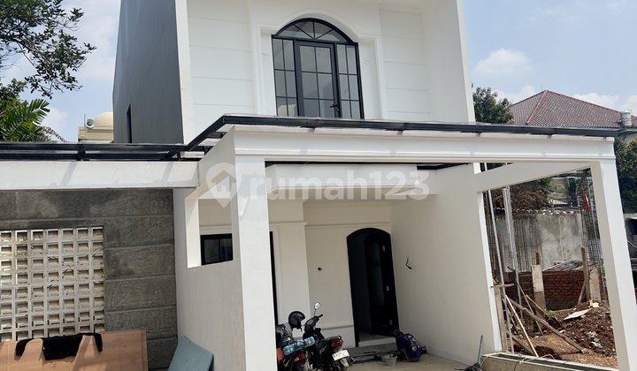 Rumah Dijual di Lebak Bulus 3 Lantai Paling Murah Akses 2 Mobil 2