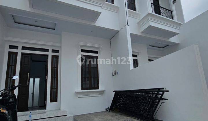 Rumah Cluster Cantik Di Pondok Labu 3 Lantai Dekat Kemana Mana 2