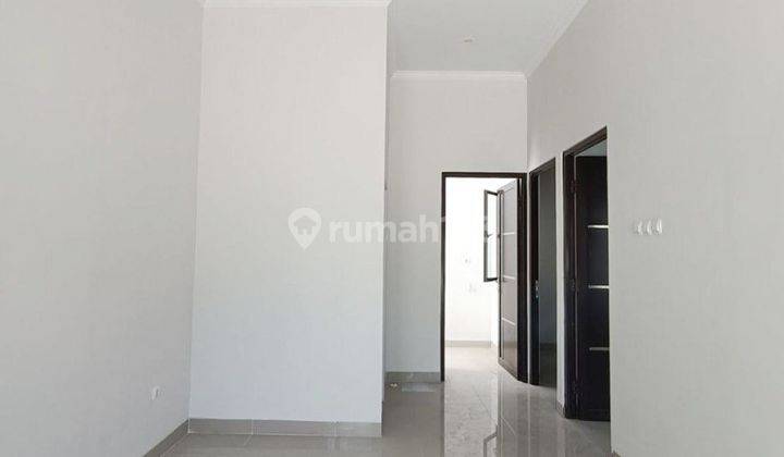 RUMAH READY STOCK 3 MENIT DARI PINTU TOL KUKUSAN DAN KAMPUS UI  2