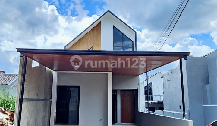 Rumah 2 Lantai Pancoran Mas Siap Huni Dekat Pintu Tol Desari Rumah 2 Lantai Pancoran Mas Siap Huni Dekat Pintu Tol Desari