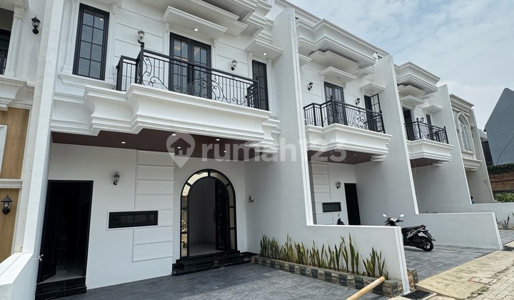 House for Sale in Kebagusan, Ready to Occupy, Scenic Environment, Near Ragunan 2