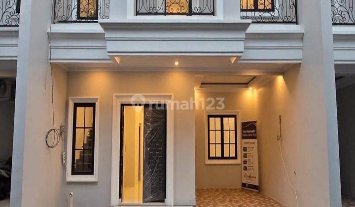 Rumah Classic Cantik Dalam Cluster Strategis Lokasi Di Jagakarsa  1