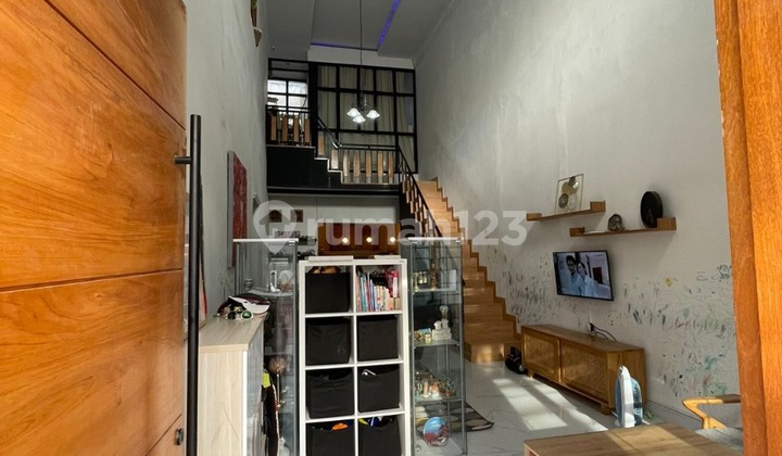 Rumah Dijual Di Pejaten Timur, Siap Huni Nyaman Dan Strategis  2