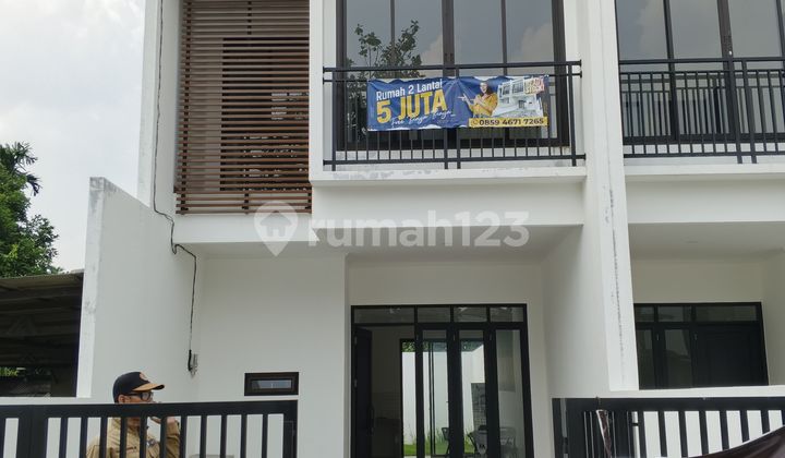 Dijual Rumah Di Ciputat Tanah Luas Siap Huni Akses Jalan Lebar 2