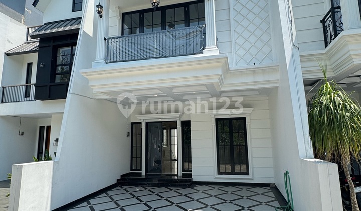 Rumah Jagakarsa Dijual Siap Huni Lingkungan Asri Pinggir Jalan