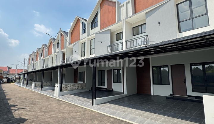 House for Sale, Move-in Ready, Adjacent to Pondok Cabe, Near Toll Gate 2