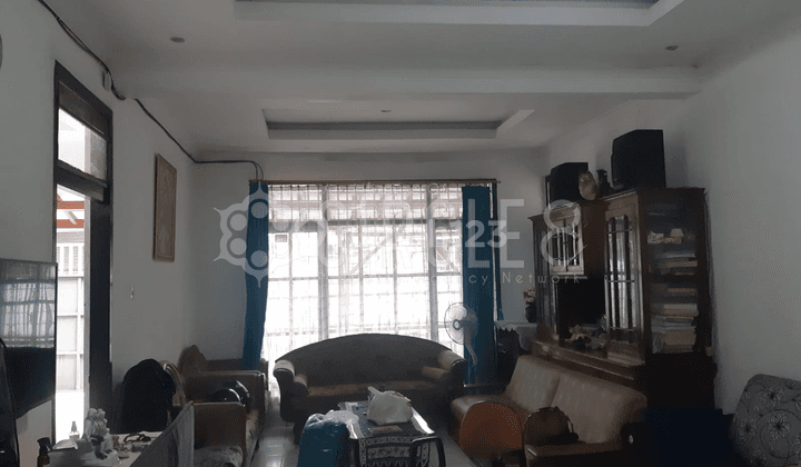 Dijual Rumah Bagus Sertifikat Hak Milik di Kompleks Pharmindo, Bandung 1