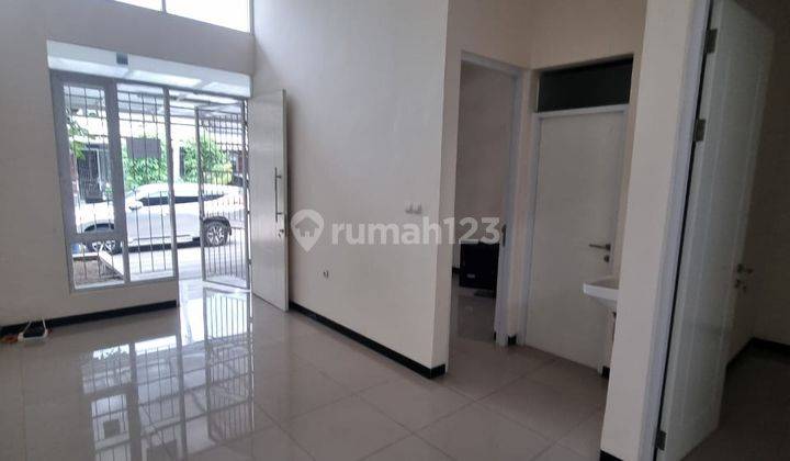 Disewakan Rumah Bagus Unfurnished Cluster di Taman Kopo Indah , Bandung 1