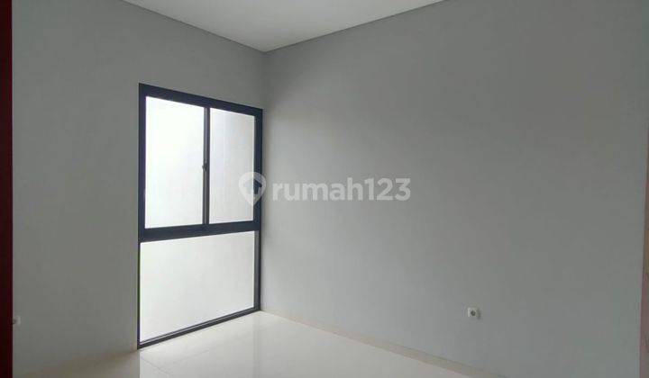 Dijual Rumah Baru 2 Lantai Minimalis Cakep di Mainroad Thi 2, Bandung 2