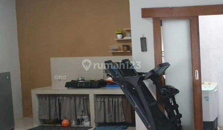 Di Jual Rumah Minimalis 2 Lantai 2