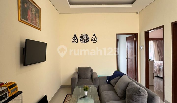 Jual Cepat Rumah 2 Lantai Kondisi Bagus Siap Huni Sidakarya Jual Cepat Rumah 2 Lantai Kondisi Bagus Siap Huni Sidakarya
