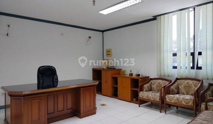 Gudang+kantor+Rumah
Di 
Rawamangun
Jakarta Timur

 2