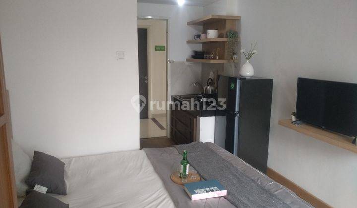 apartemen Studio full furnish dekat mall & stasiun 6