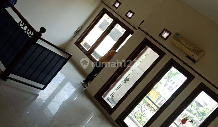 Dijual Rumah Mewah di Perumahan Elite Puri Mediterania Semarang, Bagus Dan Strategis 2