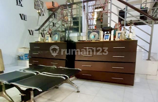 Rumah Murah 3 Lantai 6x16 M Komplek Pelangi Ungu Kelapa Gading