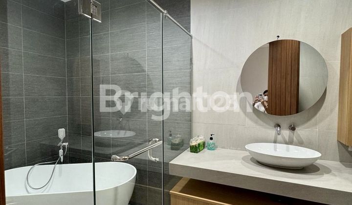 Turun Harga! Rumah Mewah Strategis 10x20 m Petojo Sabangan Jakarta Pusat Brand New Semi Furnished 2