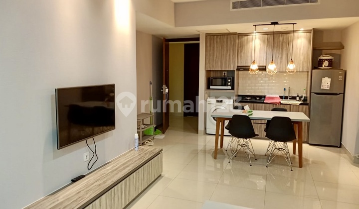 For Sale at a Loss: U Residence 2-Bedroom 108 M2 Furnished Apartment in Alam Sutera 2