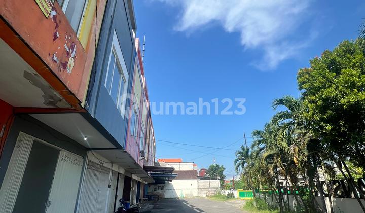 For Sale Cheap 2-Story Shop House Ready for Business in Dense Pokchan Juanda Merr Area. 2